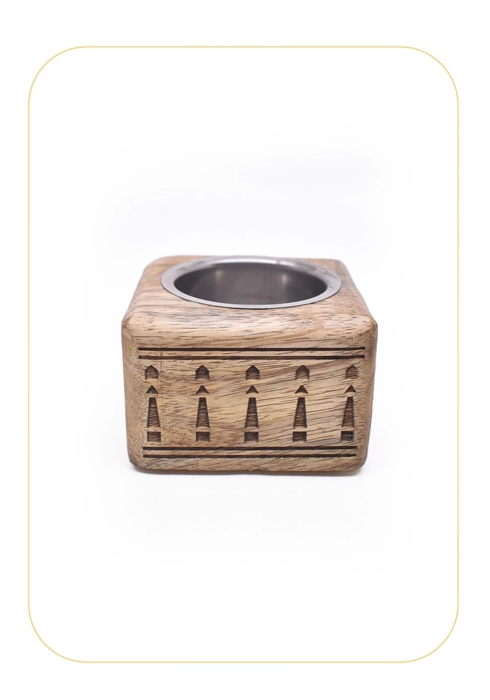 مبخرة خشبية مربعة بنقش عمودي